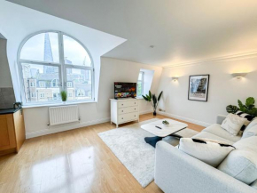 3 Bedroom Flat with FREE secured parking in Borough near The Shard, Bermondsey